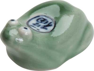 Green Lucky Frog Chopstick Rest