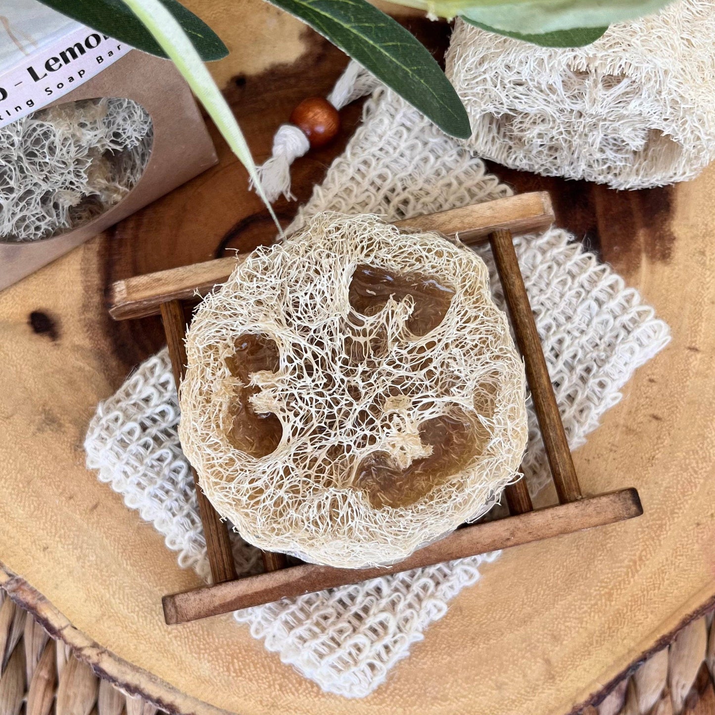 Foot Scrub Shredded Loofah & Loofah Slice Soap Bar