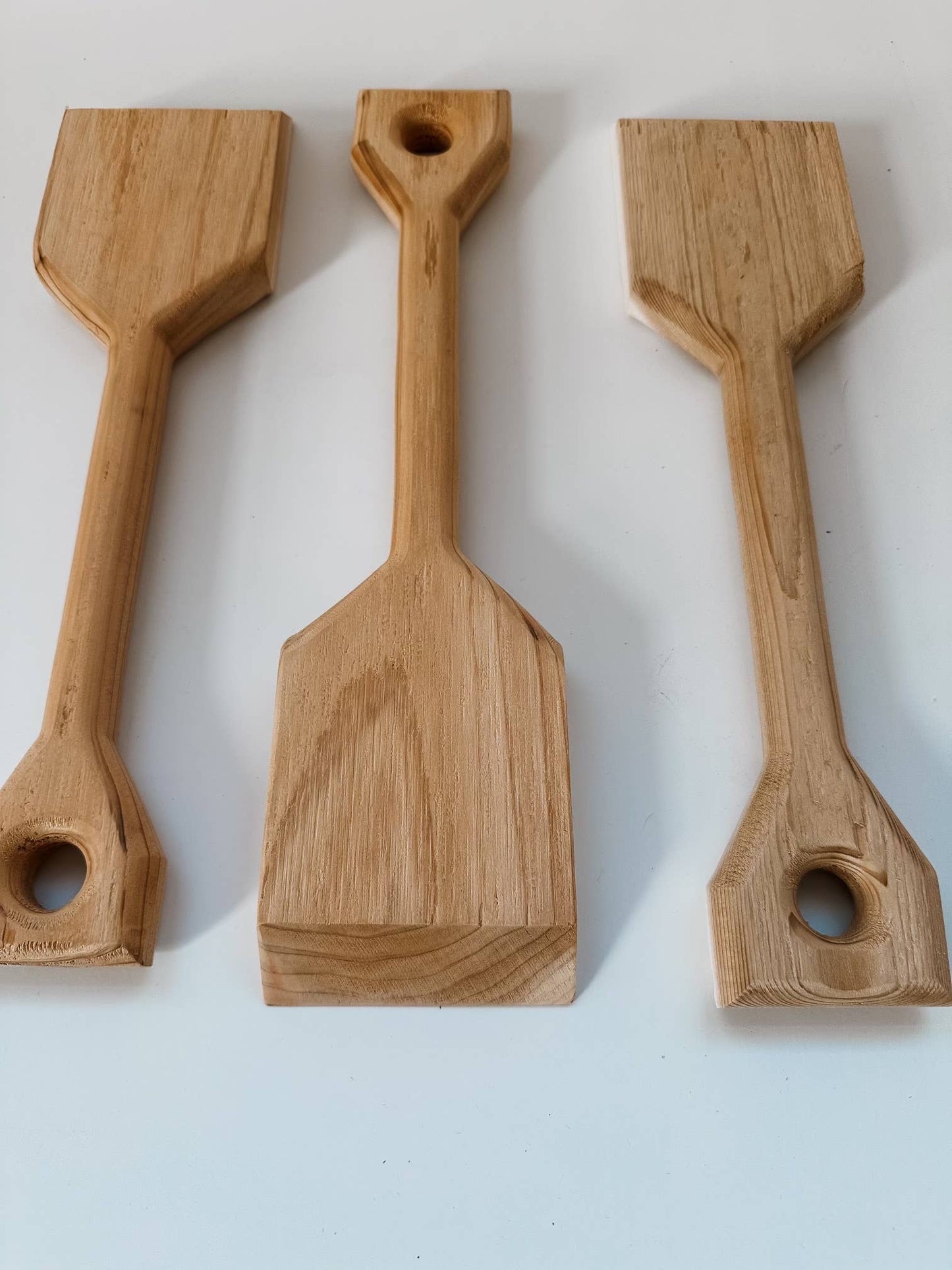 Cedar BBQ Grill scraper