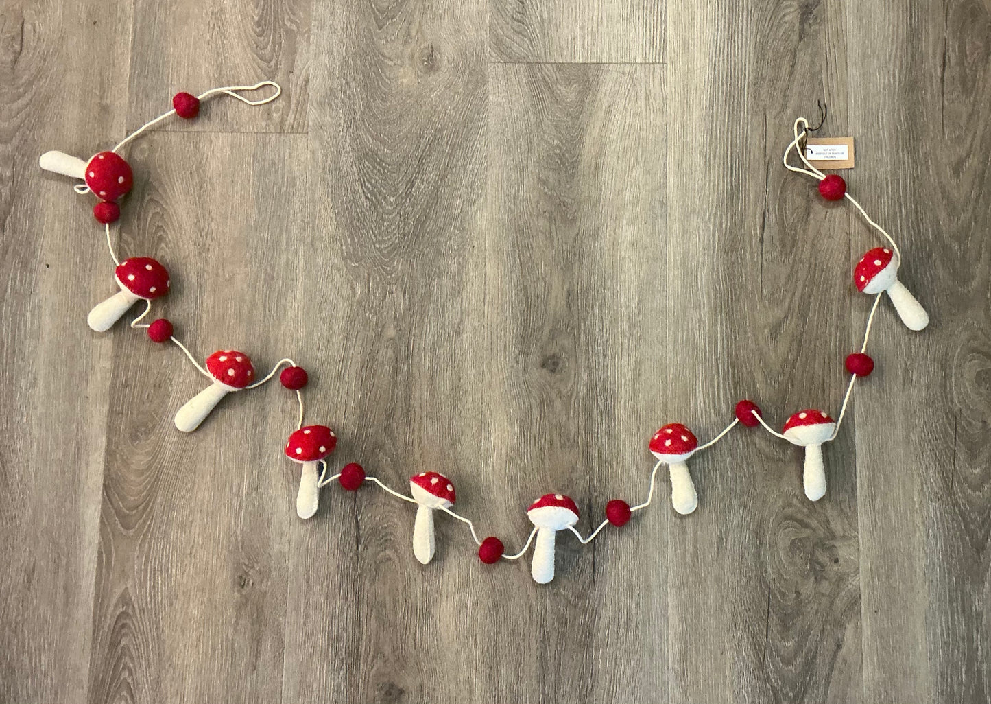 72” Mushroom Garland