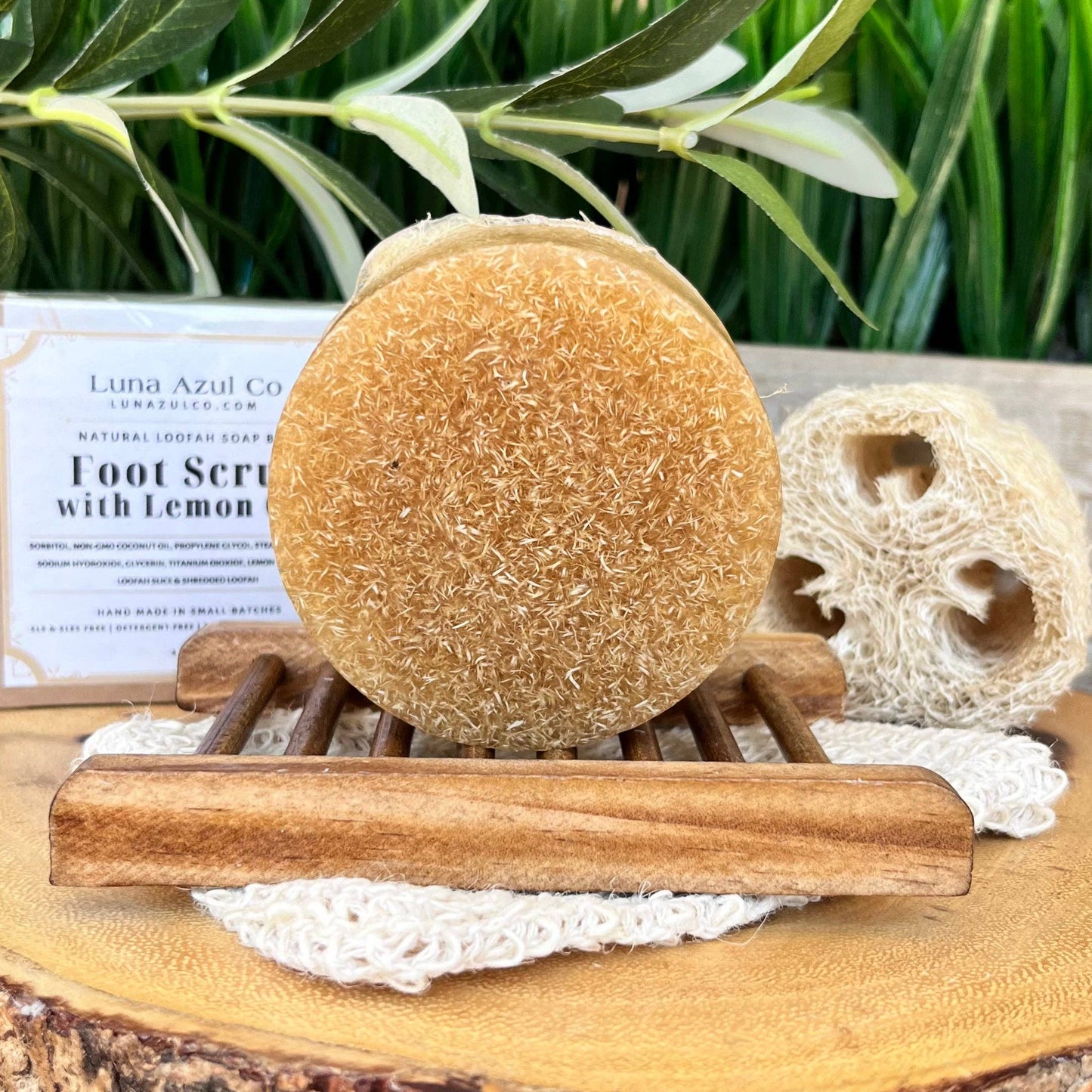 Foot Scrub Shredded Loofah & Loofah Slice Soap Bar
