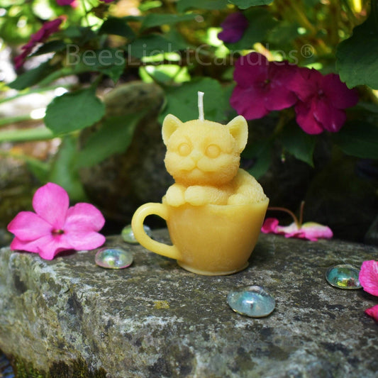 Kitty Cat Tea Cup Beeswax Candle