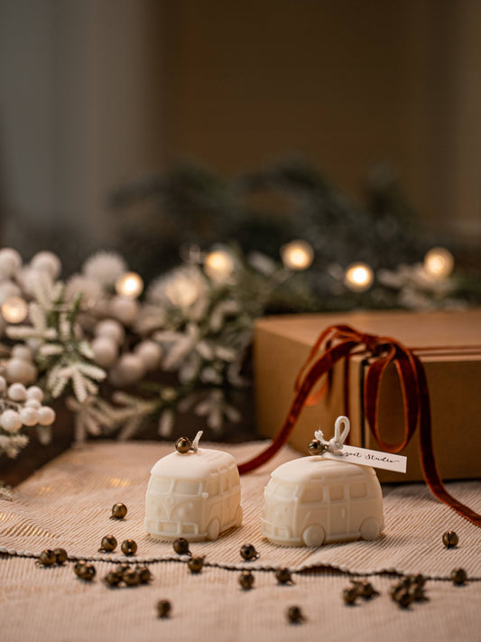 The Minibus Candle
