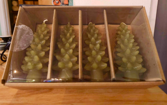 Box Set - 4 Tree Candles