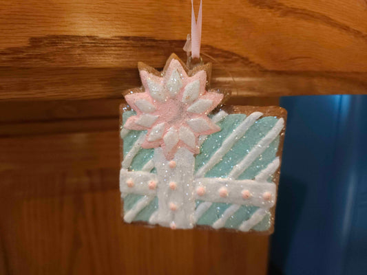 Gingerbread Present Ornament
