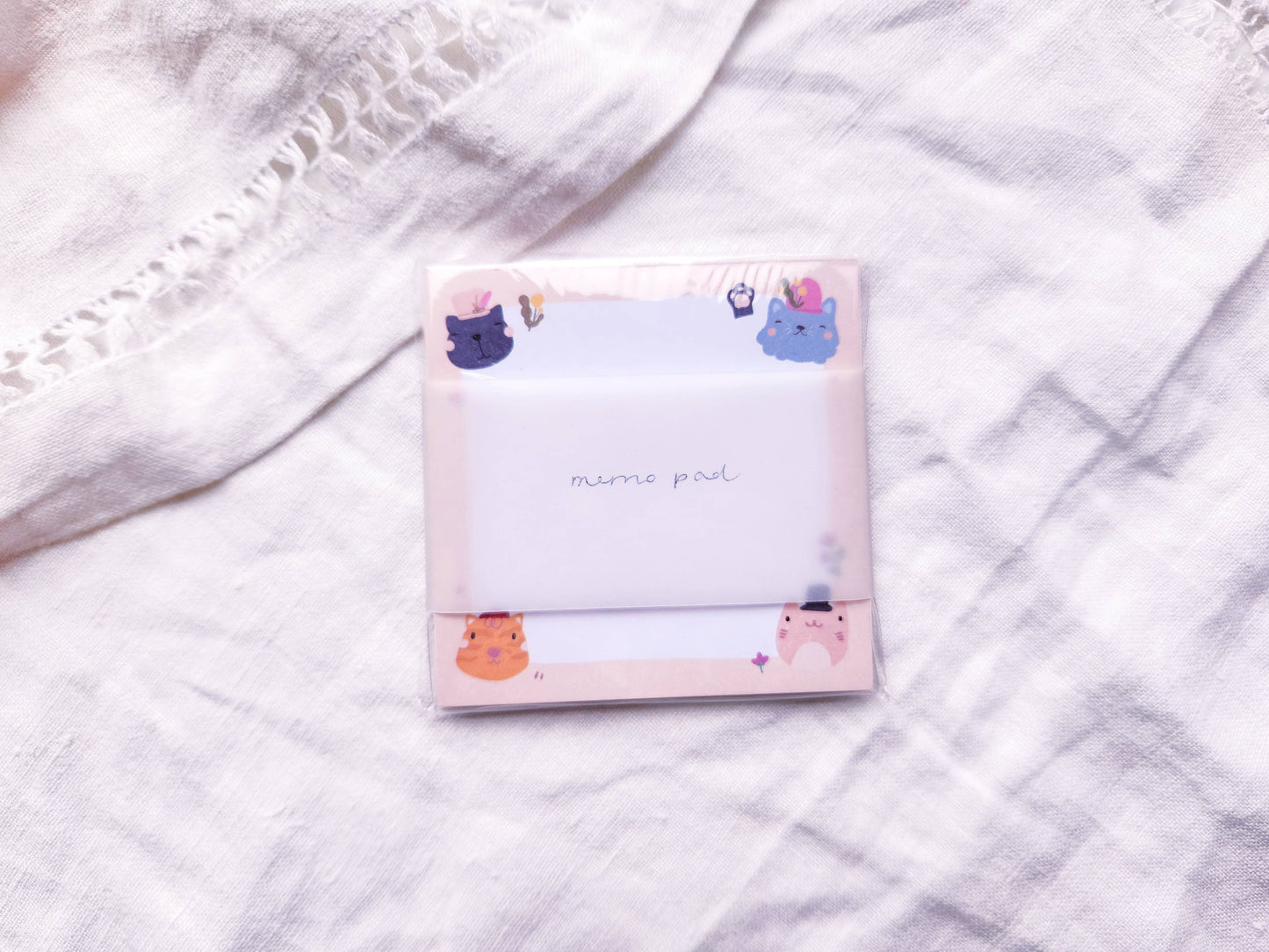 Cat Lover Memo Pad