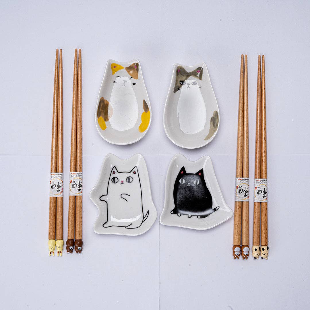 4 Pair Cute Cats Wooden Chopsticks and Sauce Dish Gift Set