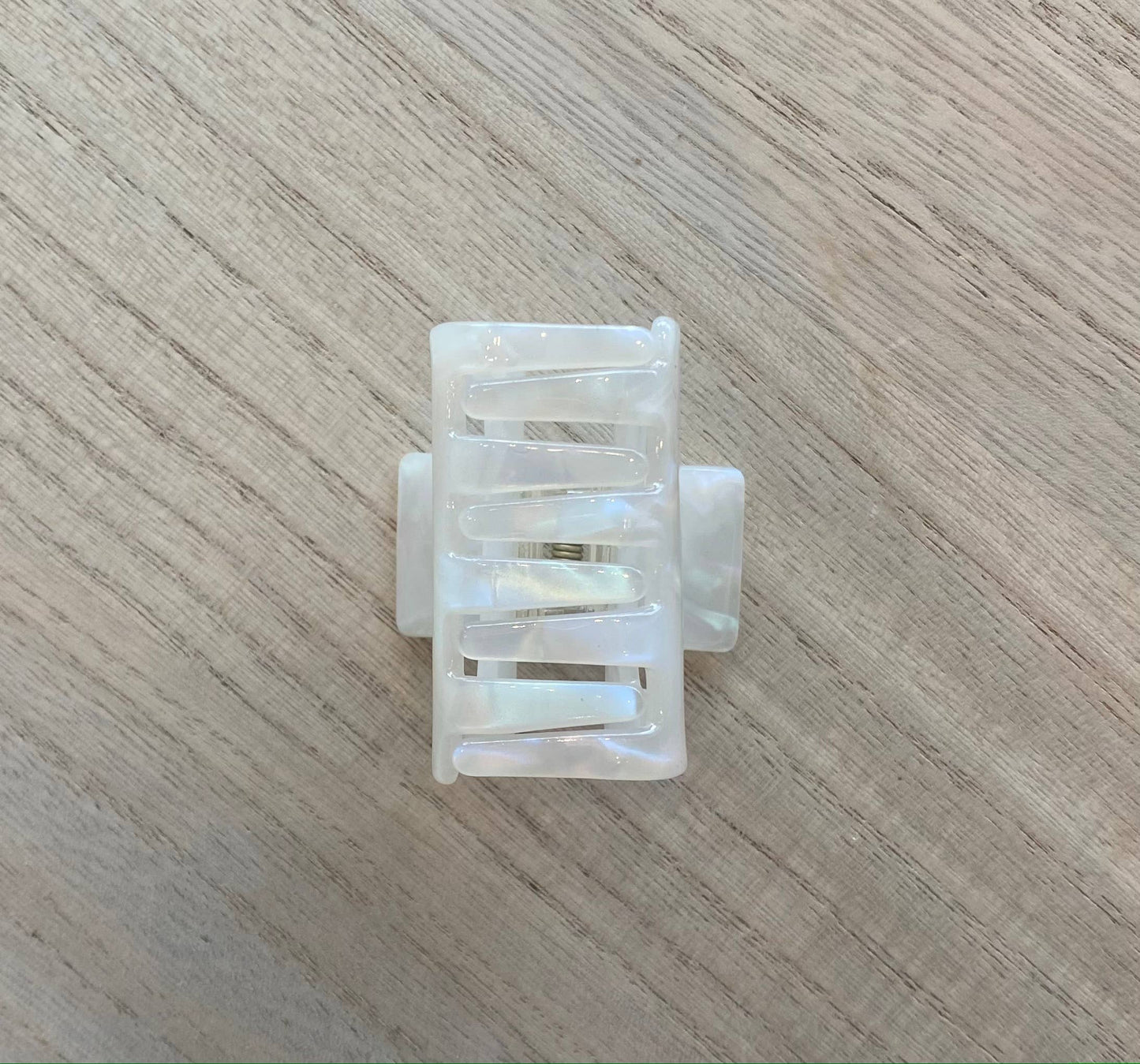 Acetate Pearl Claw Clip